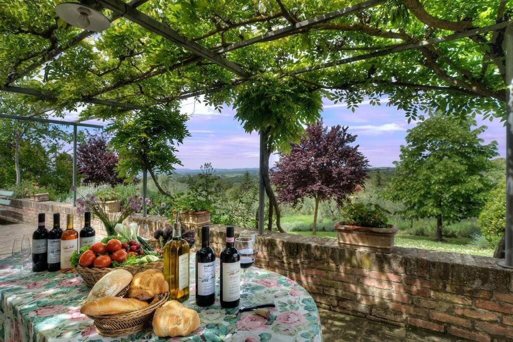 Allegretti Agriturismo Castelnuovo Berardenga Luaran gambar